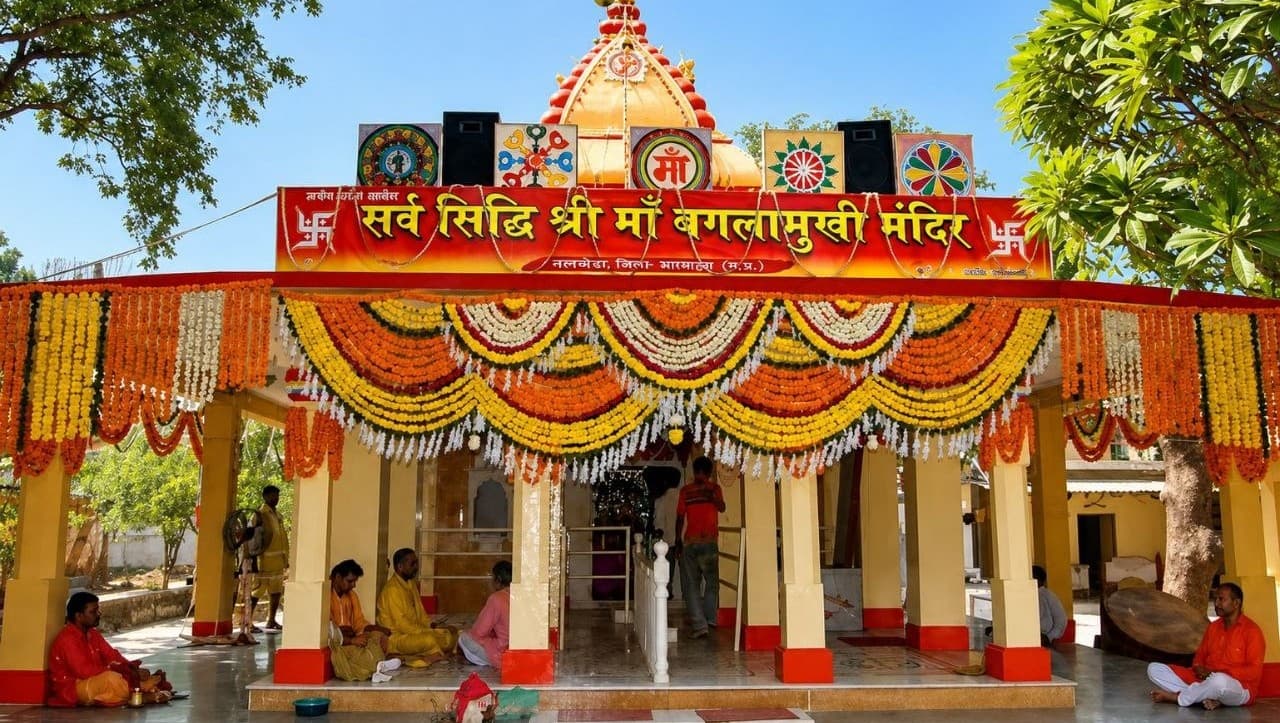 Maa Baglamukhi Temple, Nalkheda — decorated shrine facade
